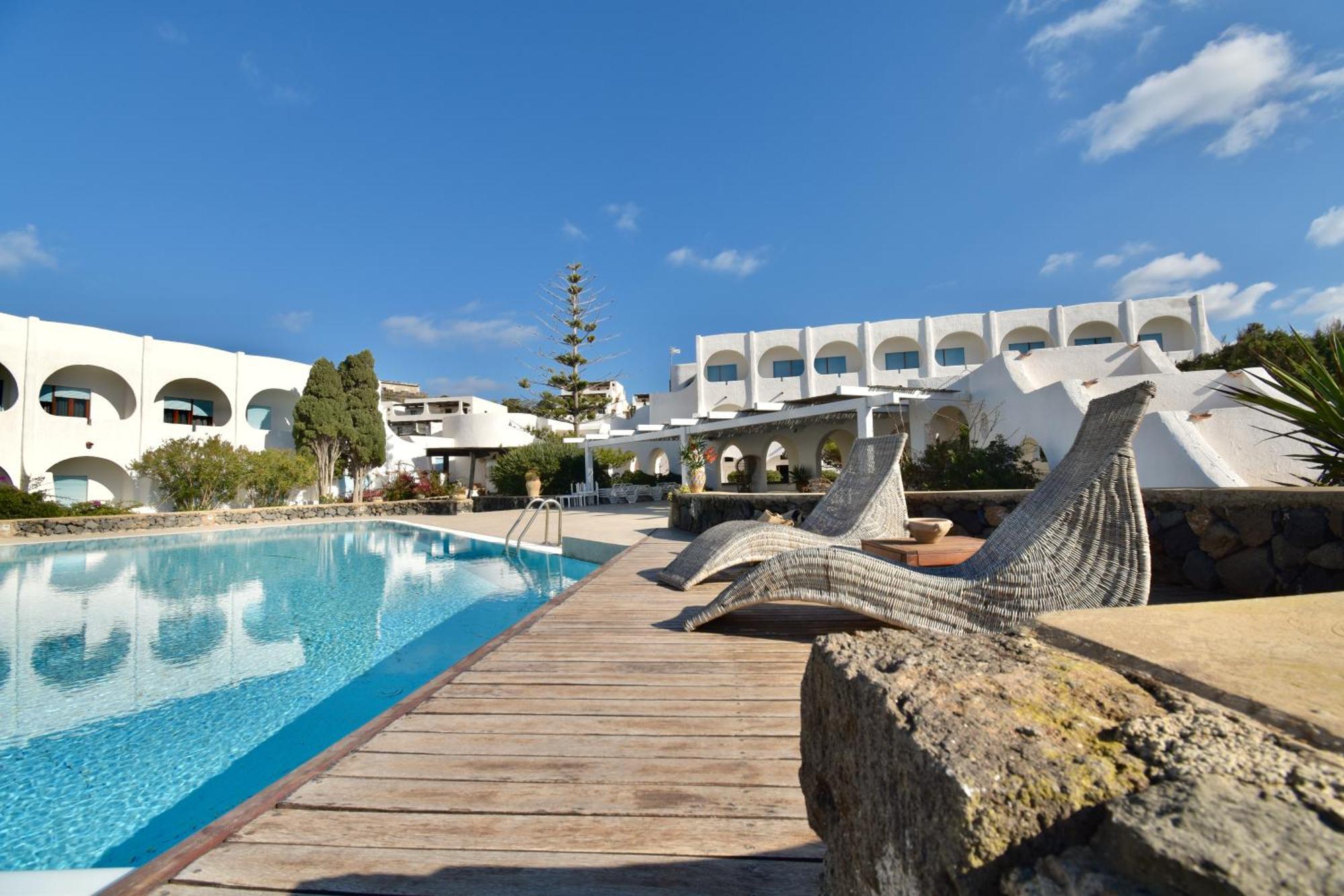 Cossyra Hotel Madonna Delle Grazie エクステリア 写真